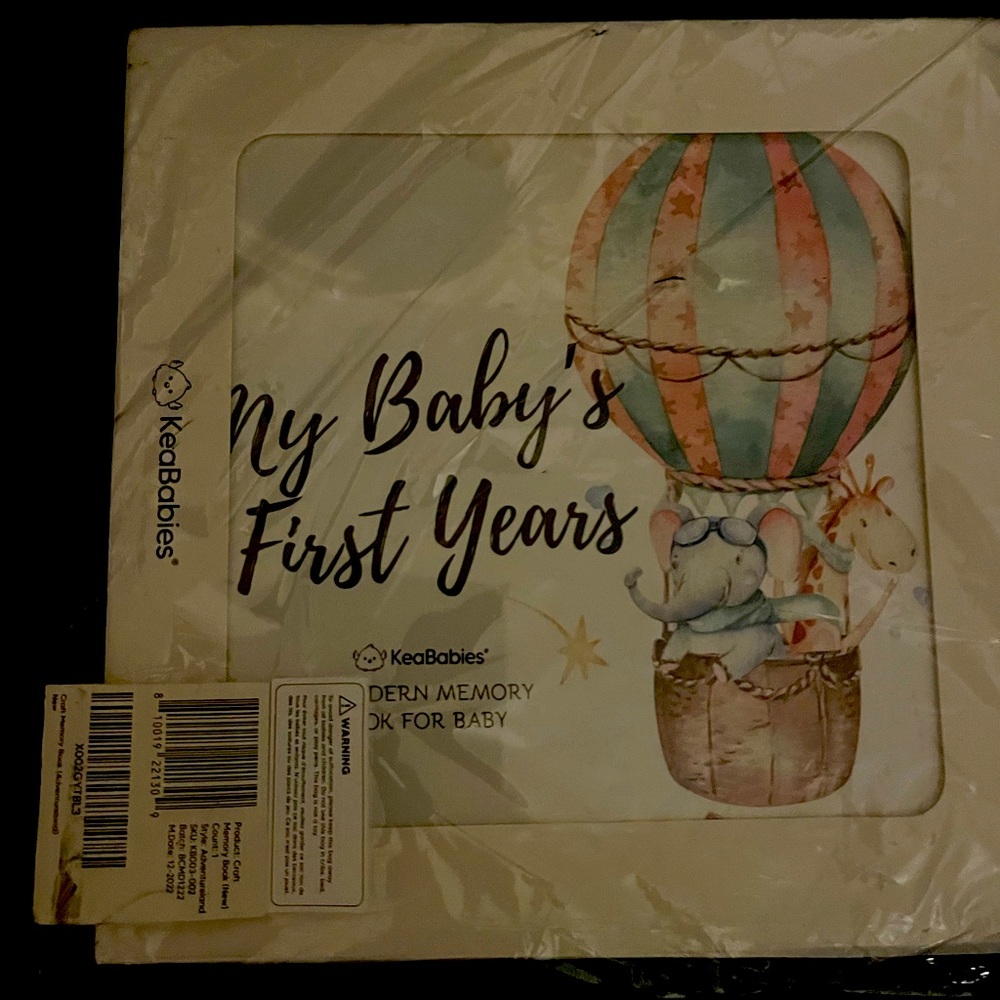 My babies first Year. Modern memory book for baby.